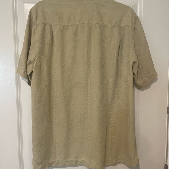 Tommy Bahama Cream Patterned Shirt - Picture 6 of 7